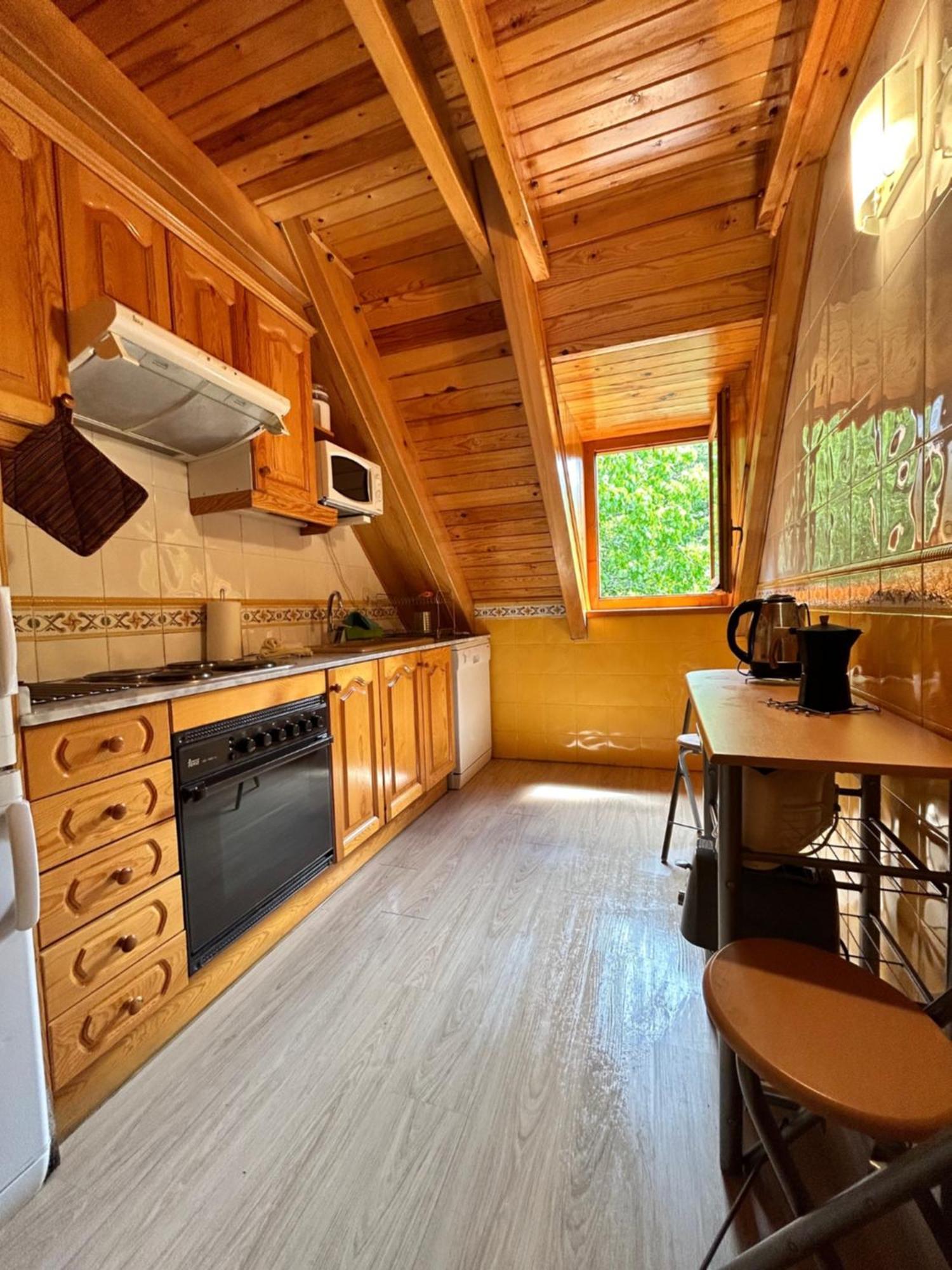 Apartaments Arenys De Boi Bohí Rum bild